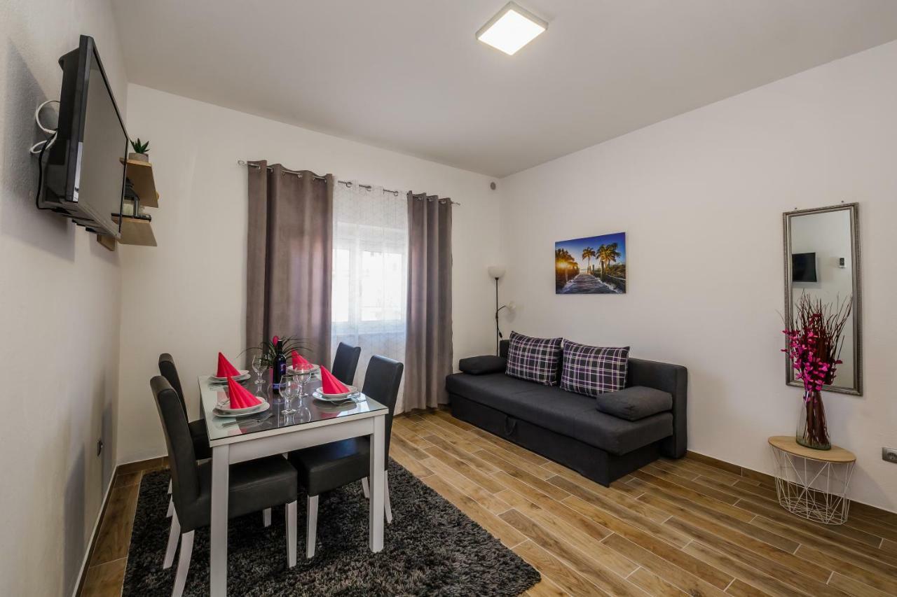 Apartments Josip Trogir Exterior photo